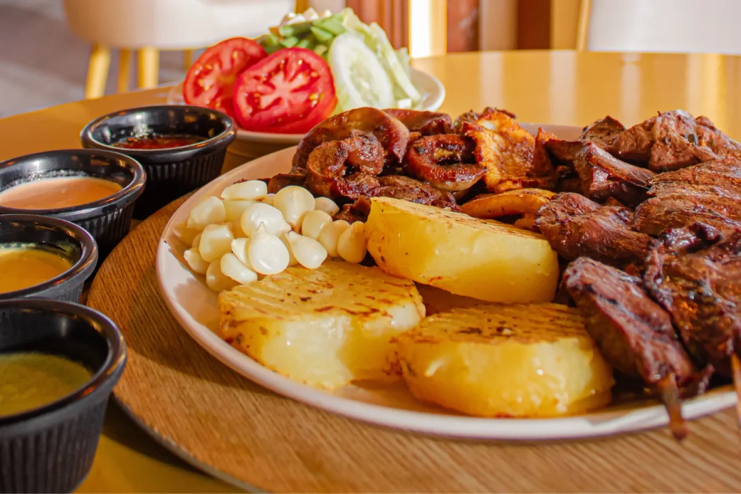 Parrilla personal Parrilla personal, porción individual con cortes a la brasa.