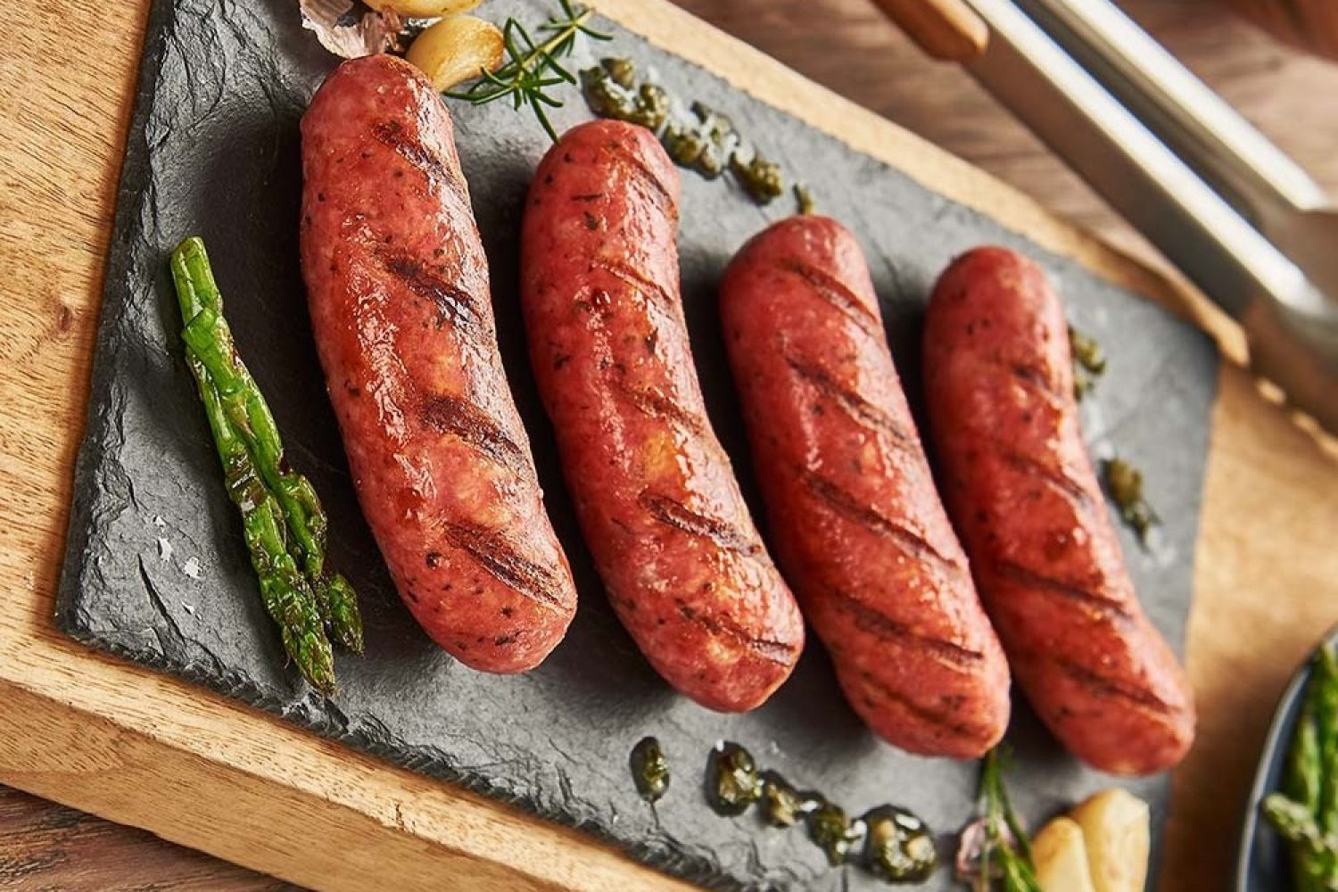 chorizo artesanal parrillero Chorizo artesanal parrillero, jugoso y sabroso, ideal para asados y parrilladas.